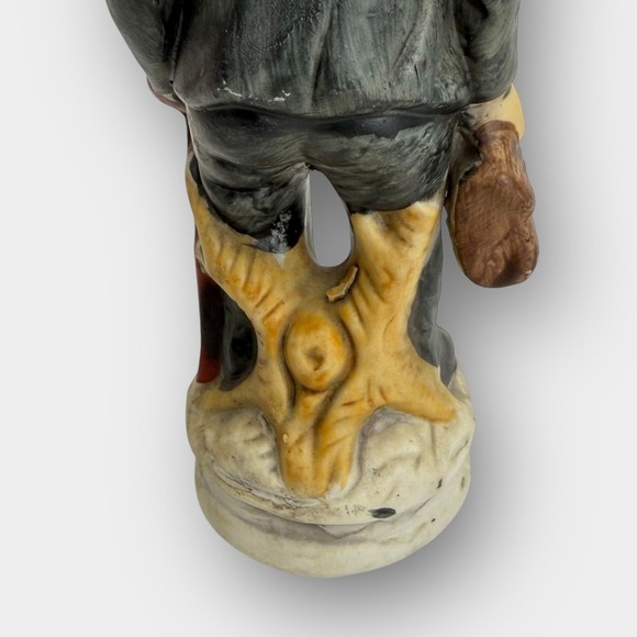 Vintage Ceramic Figurine Man with Bowler Hat Briefcase & Cane - Picture 10 of 12